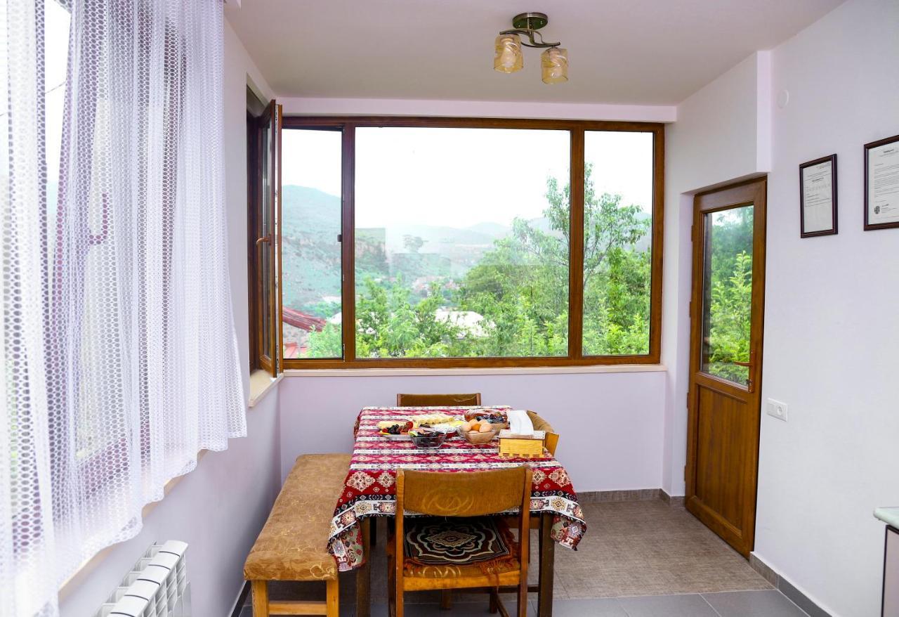 Hayi Tun Guest House Goris Εξωτερικό φωτογραφία