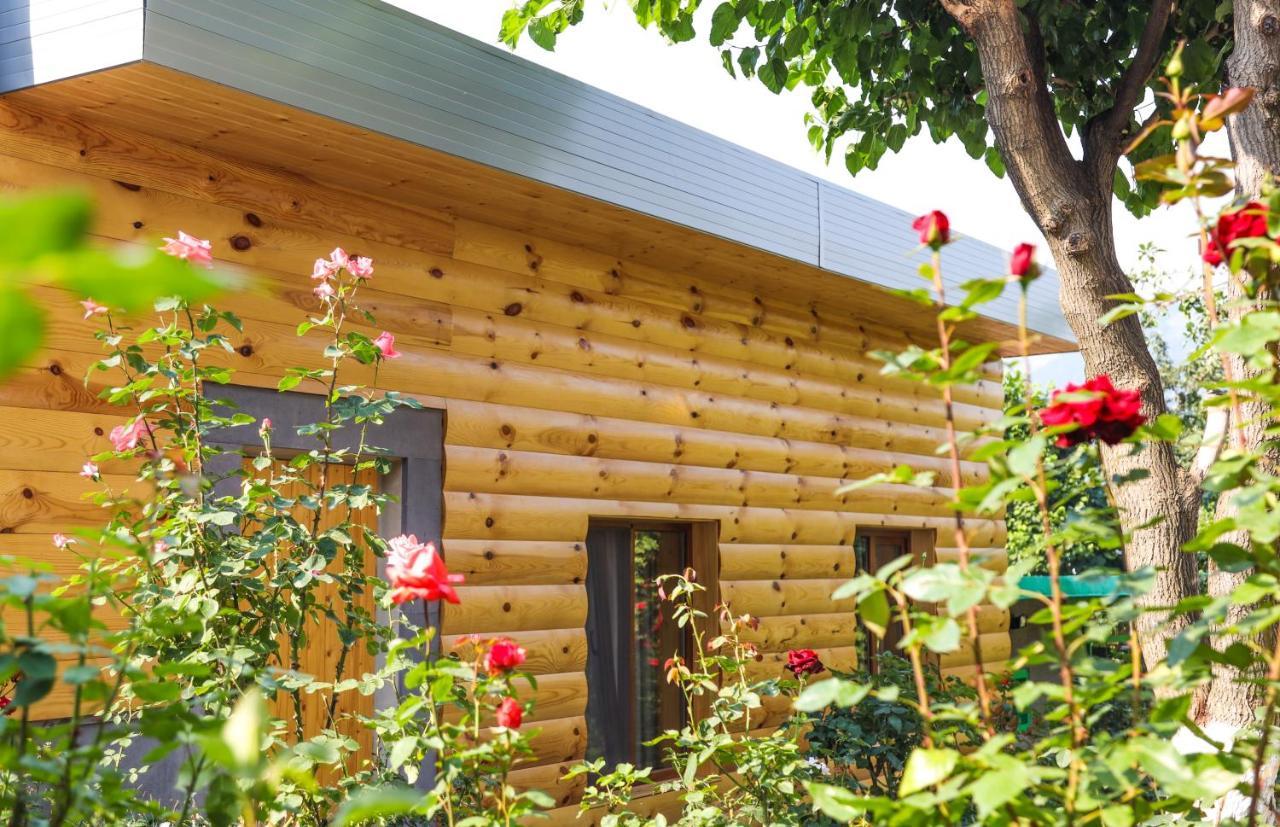 Hayi Tun Guest House Goris Εξωτερικό φωτογραφία
