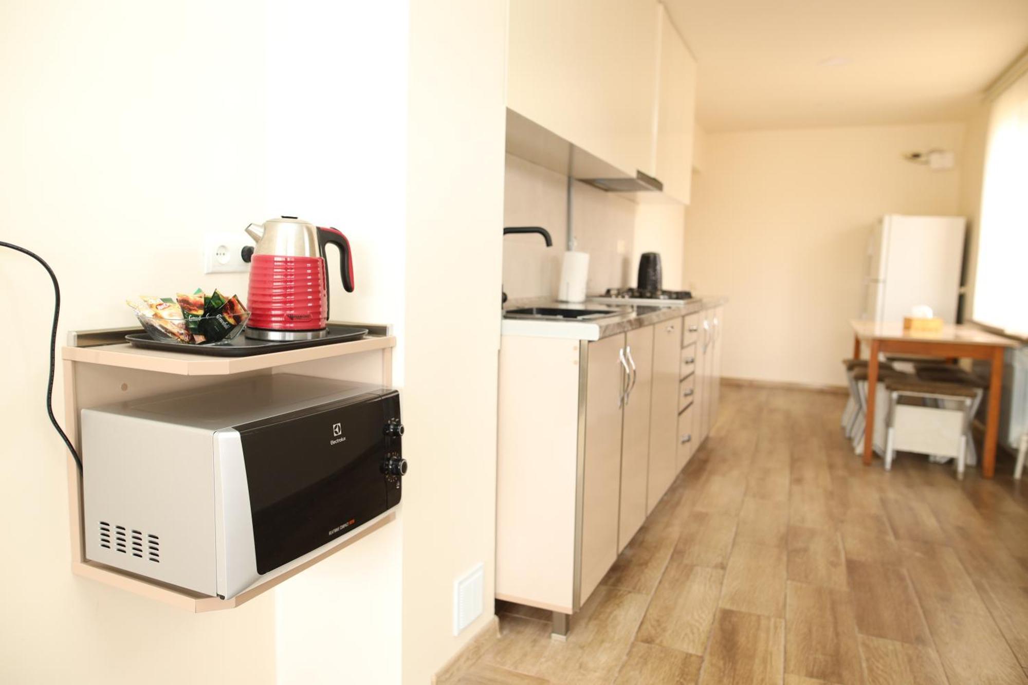 Hayi Tun Guest House Goris Εξωτερικό φωτογραφία