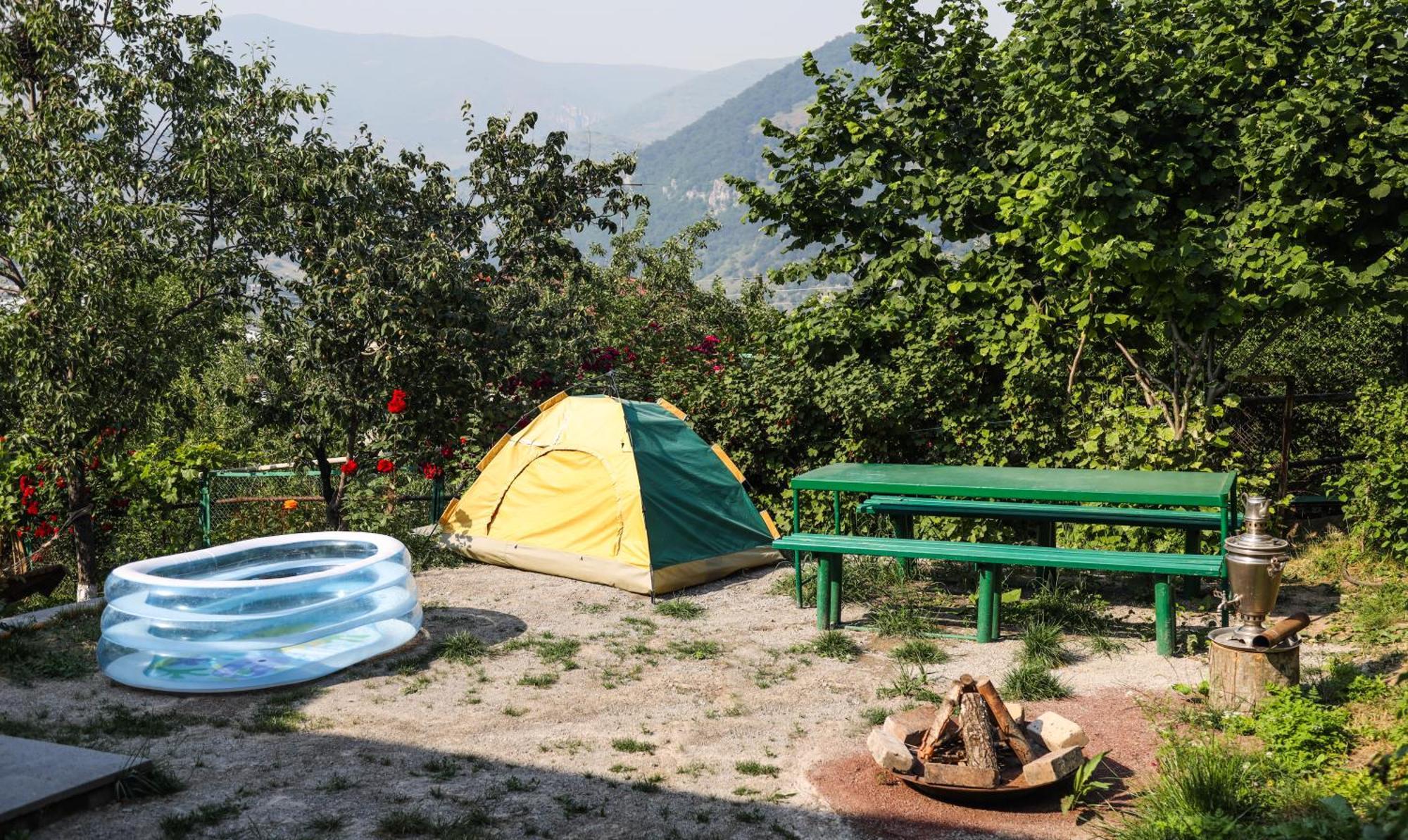 Hayi Tun Guest House Goris Εξωτερικό φωτογραφία