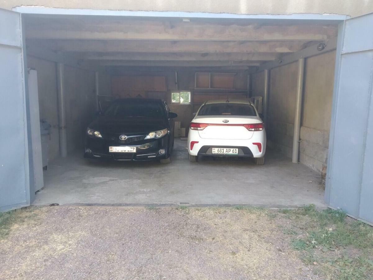 Hayi Tun Guest House Goris Εξωτερικό φωτογραφία